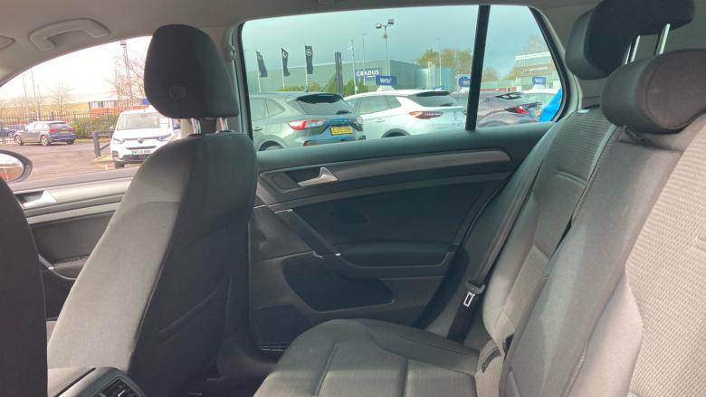 Volkswagen Golf 1.6 TDI Match 5dr DSG Diesel Hatchback